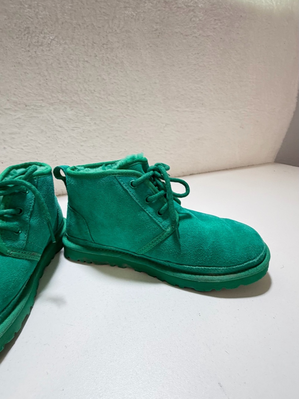 UGG Neumel Parakeet Green Suede Chukka Boots Women’s Size 7 - Picture 6 of 15